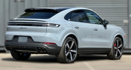 Porsche Cayenne S Coupe AWD 2026