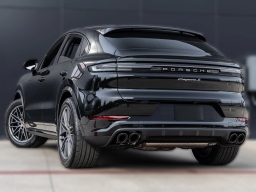 Porsche Cayenne S Coupe AWD 2026