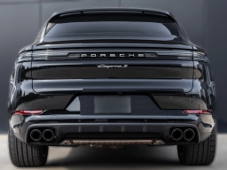 Porsche Cayenne S Coupe AWD 2026