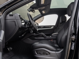 Porsche Cayenne S Coupe AWD 2026