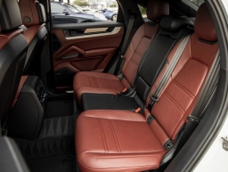 Porsche Cayenne S Coupe AWD 2026