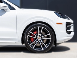 Porsche Cayenne S Coupe AWD 2026