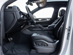 Porsche Cayenne S Coupe AWD 2026