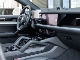 Porsche Cayenne S Coupe AWD 2026