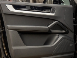 Porsche Cayenne S Coupe AWD 2026