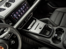 Porsche Cayenne S Coupe AWD 2026