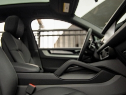 Porsche Cayenne S Coupe AWD 2026