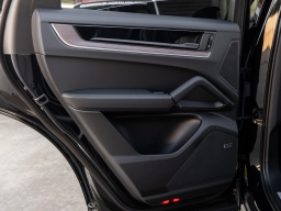 Porsche Cayenne S Coupe AWD 2026