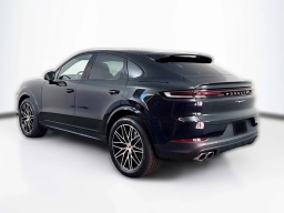 Porsche Cayenne S Coupe AWD 2026