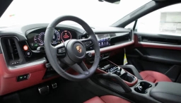 Porsche Cayenne S Coupe AWD 2026