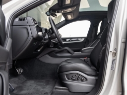 Porsche Cayenne S Coupe AWD 2026