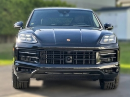 Porsche Cayenne S Coupe AWD 2026