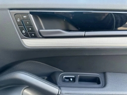 Porsche Cayenne S Coupe AWD 2026