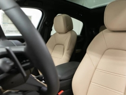 Porsche Cayenne S Coupe AWD 2026