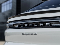 Porsche Cayenne S Coupe AWD 2026