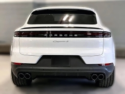 Porsche Cayenne S Coupe AWD 2026