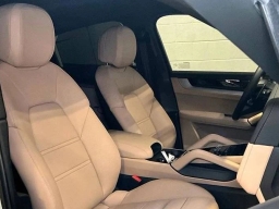 Porsche Cayenne S Coupe AWD 2026