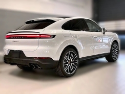 Porsche Cayenne S Coupe AWD 2026