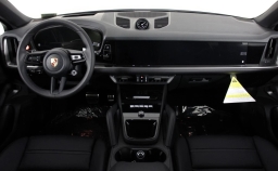 Porsche Cayenne S Coupe AWD 2026