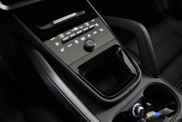 Porsche Cayenne S Coupe AWD 2026