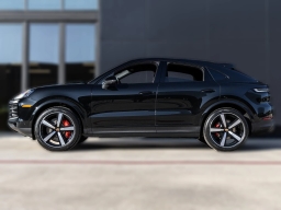 Porsche Cayenne S Coupe AWD 2026