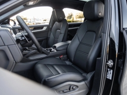 Porsche Cayenne S Coupe AWD 2026