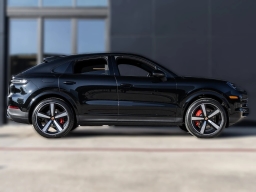Porsche Cayenne S Coupe AWD 2026