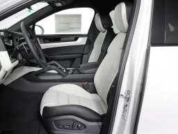 Porsche Cayenne S Coupe AWD 2026