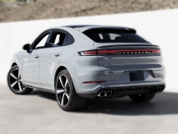 Porsche Cayenne S Coupe AWD 2025