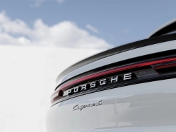 Porsche Cayenne S Coupe AWD 2025