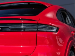 Porsche Cayenne S Coupe AWD 2026