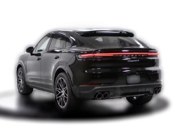Porsche Cayenne S Coupe AWD 2026