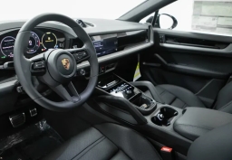 Porsche Cayenne S Coupe AWD 2026