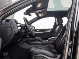 Porsche Cayenne S Coupe AWD 2026