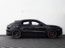 Porsche Cayenne S Coupe AWD 2026