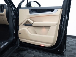 Porsche Cayenne S Coupe AWD 2026