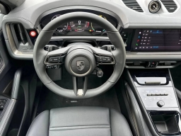 Porsche Cayenne Turbo E-Hybrid Coupe AWD 2026