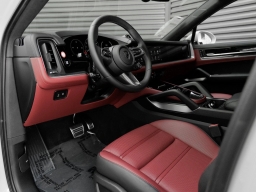 Porsche Cayenne Turbo E-Hybrid Coupe AWD 2025