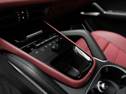 Porsche Cayenne Turbo E-Hybrid Coupe AWD 2025