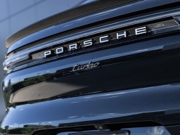 Porsche Cayenne Turbo E-Hybrid Coupe AWD 2026