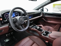 Porsche Cayenne Turbo E-Hybrid Coupe AWD 2026