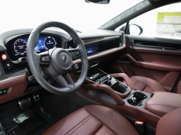 Porsche Cayenne Turbo E-Hybrid Coupe AWD 2026