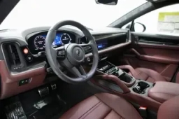 Porsche Cayenne Turbo E-Hybrid Coupe AWD 2026