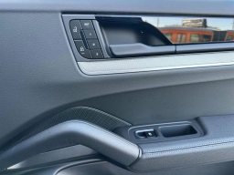 Porsche Cayenne S E-Hybrid Coupe AWD 2026