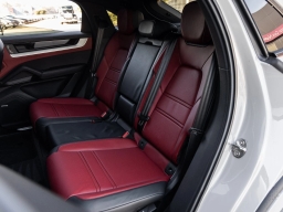 Porsche Cayenne S E-Hybrid Coupe AWD 2026