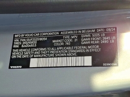 Volvo XC40 Ultra Bright Theme B5 AWD 2025