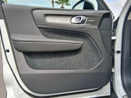 Volvo XC40 Ultra B5 AWD 2026