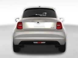 FIAT 500e Giorgio Armani FWD 2025