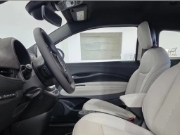 FIAT 500e Giorgio Armani FWD 2025