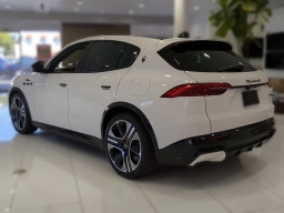 Maserati Grecale Folgore Base AWD 2025